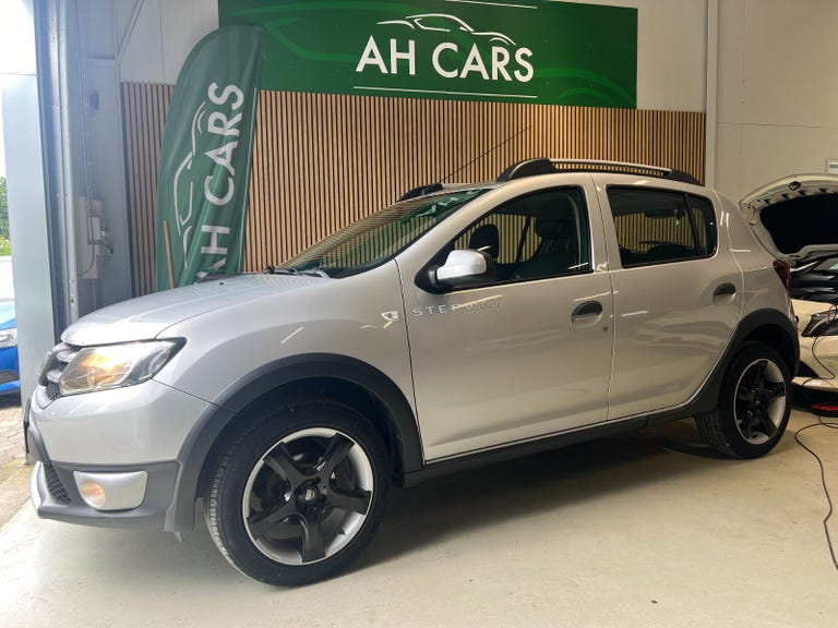 Dacia Sandero Stepway dCi 90 Prestige