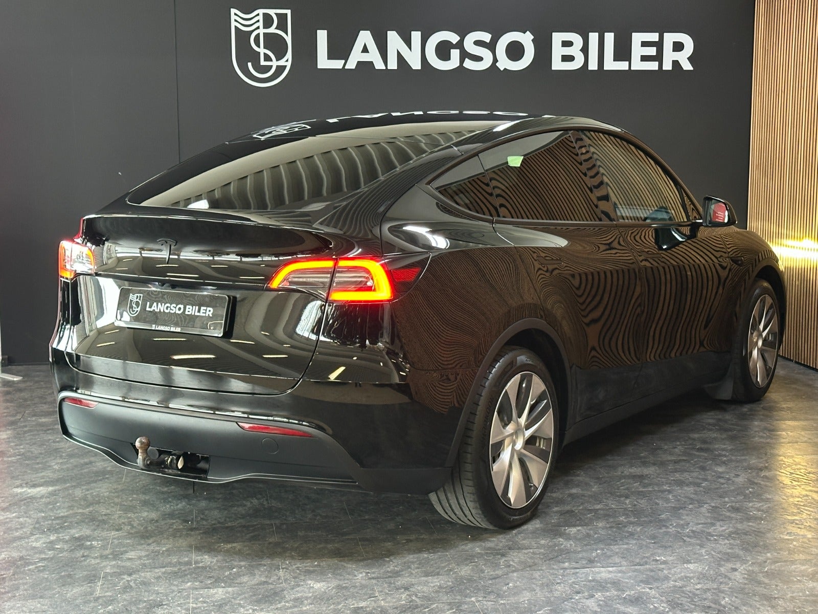 Billede af Tesla Model Y  RWD