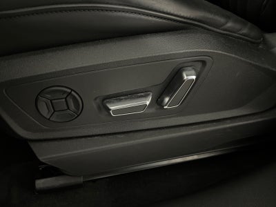 Audi e-tron Advanced Sportback quattro Van