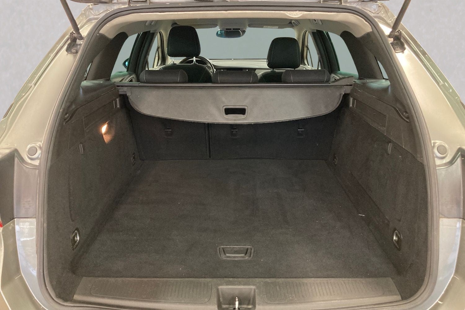 Billede af Opel Astra 1,2 T 110 Edition Sports Tourer