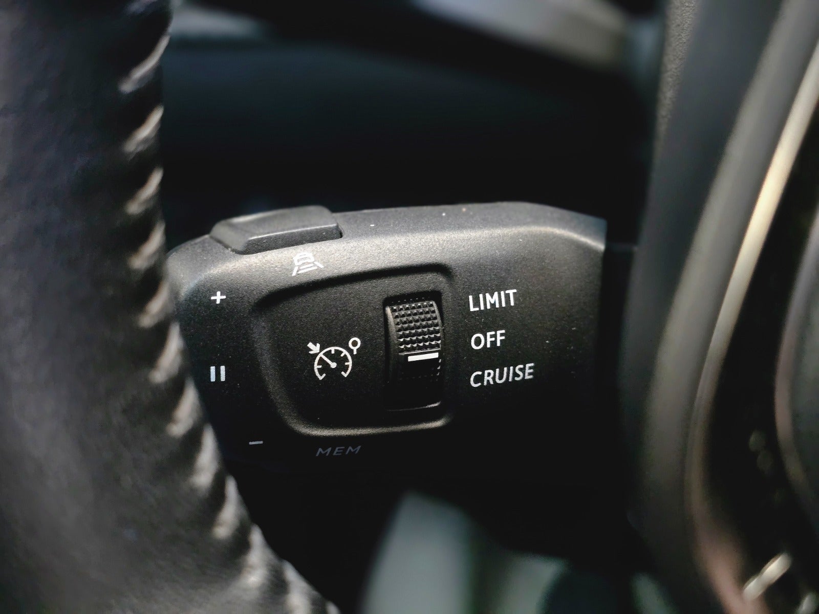 Billede af Peugeot 2008 1,2 PureTech 100 Allure Pack