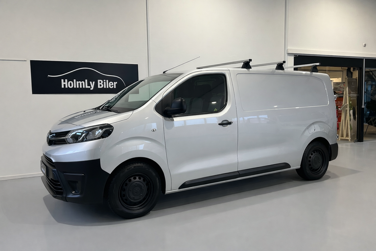Toyota ProAce D 95 Medium Base+