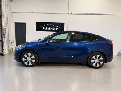 Tesla Model Y RWD