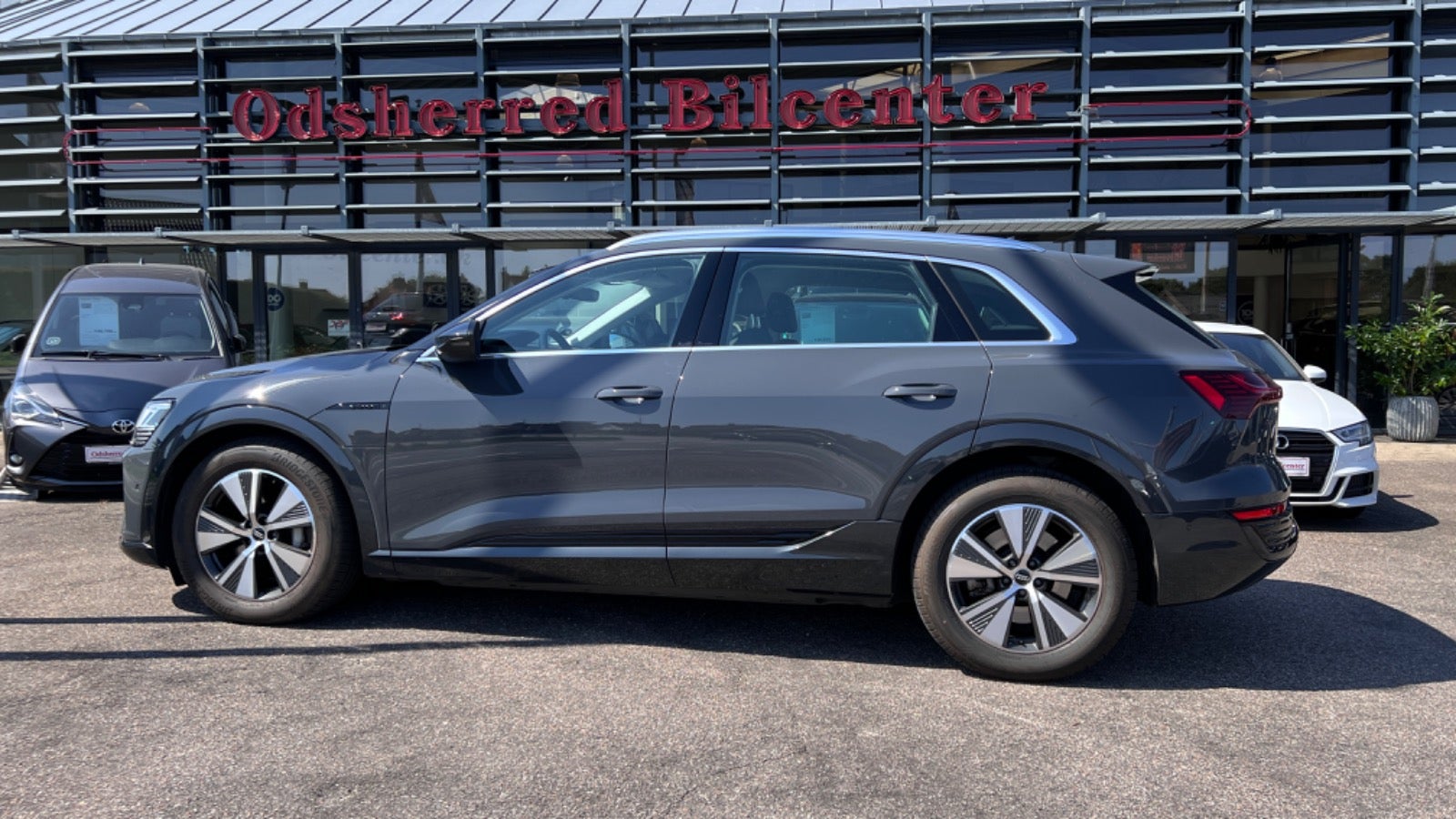 Audi Q8 e-tron 2023