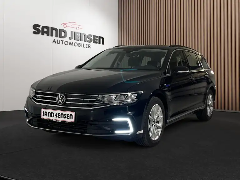 VW Passat GTE Variant DSG
