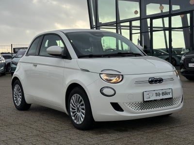 Fiat 500e Action