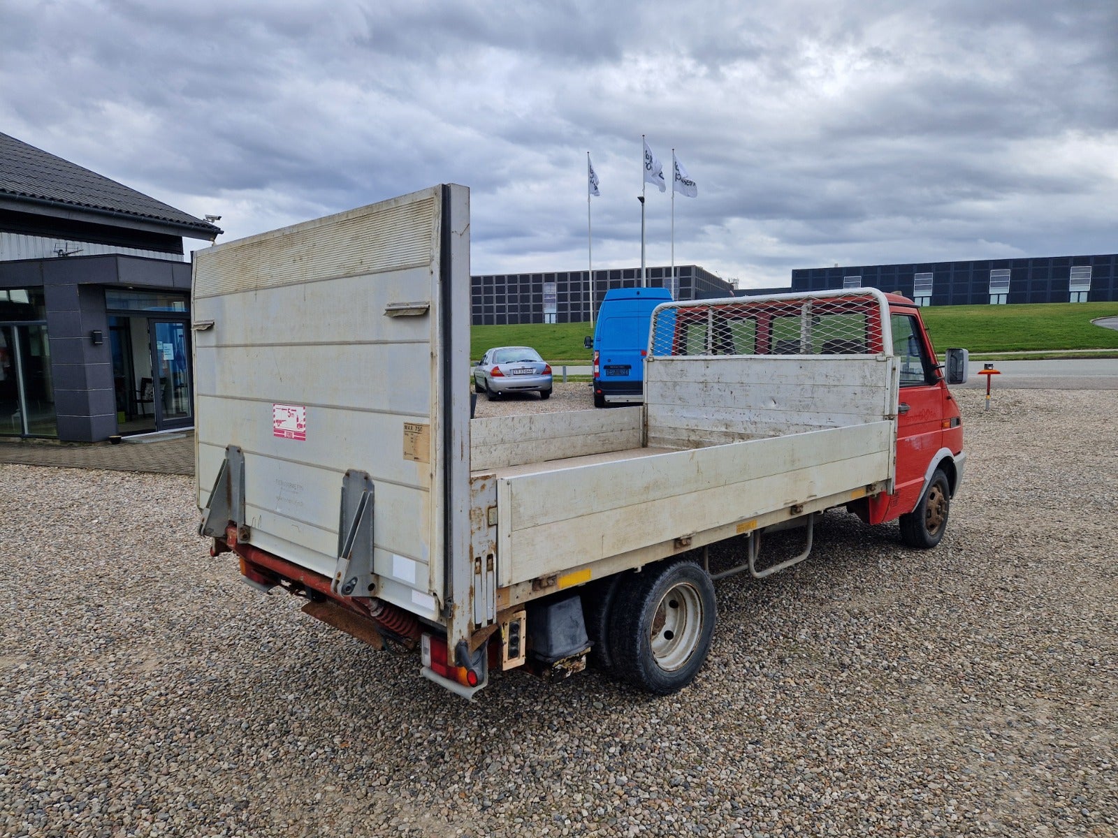 Billede af Iveco Daily 30-8 D Kassevogn