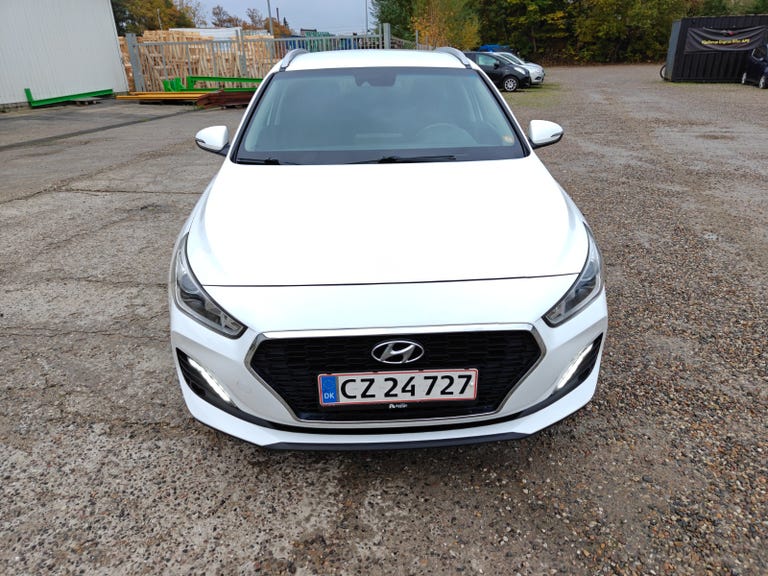 Hyundai i30 T-GDi Life Komfort stc. DCT