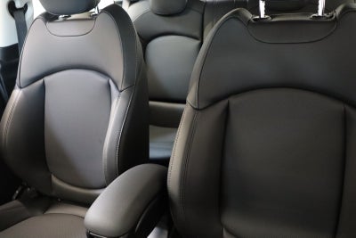 MINI Cooper SE Essential