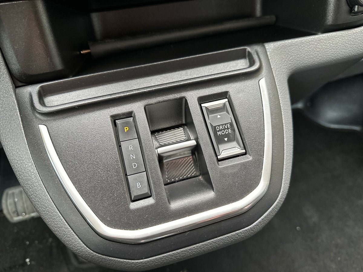 Peugeot e-Expert L2 Plus Van billede 14