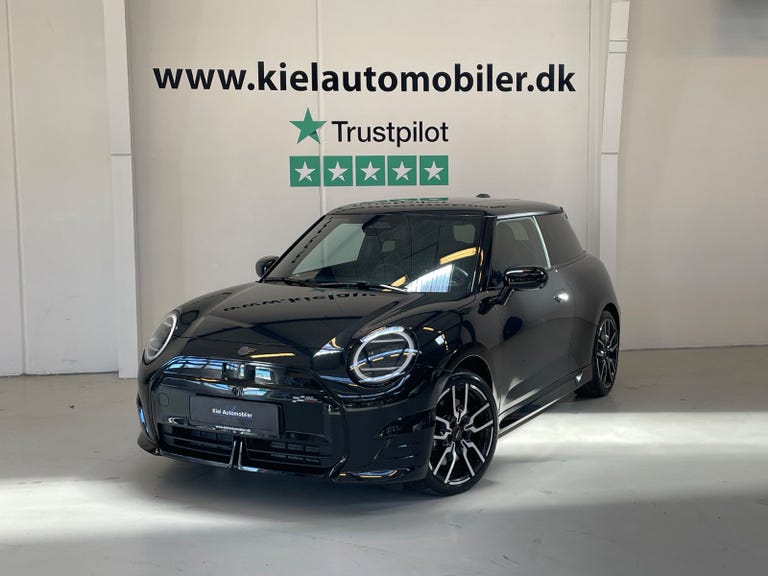 MINI Cooper SE JCW Trim XL