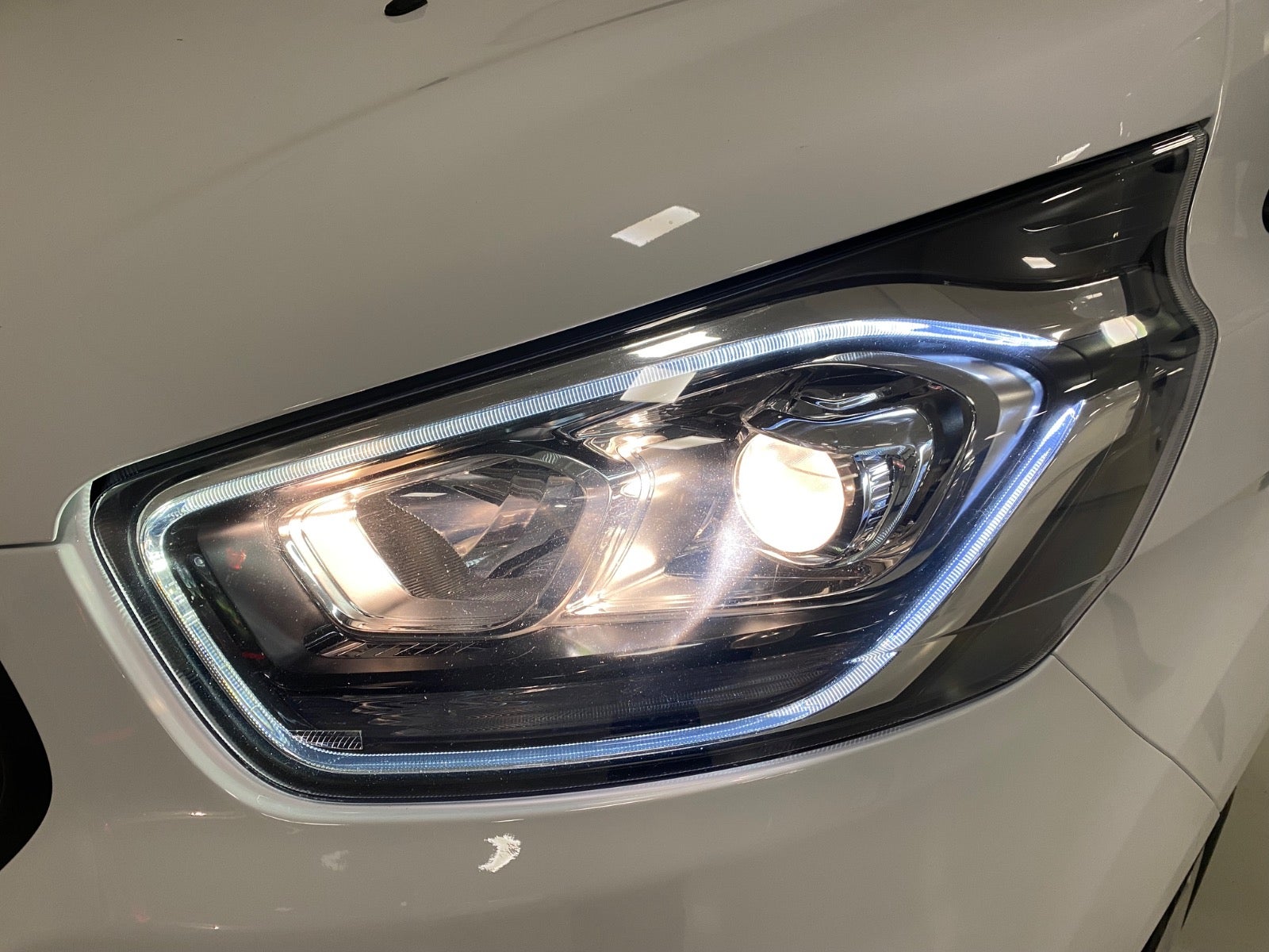 Billede af Ford Transit Custom 300L 2,0 TDCi 130 Trend
