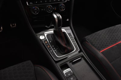 VW Golf VII GTi Performance DSG