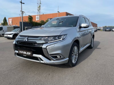 Mitsubishi Outlander 2,4 PHEV Instyle CVT 4WD 5d