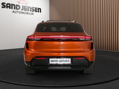 Porsche Macan Turbo 