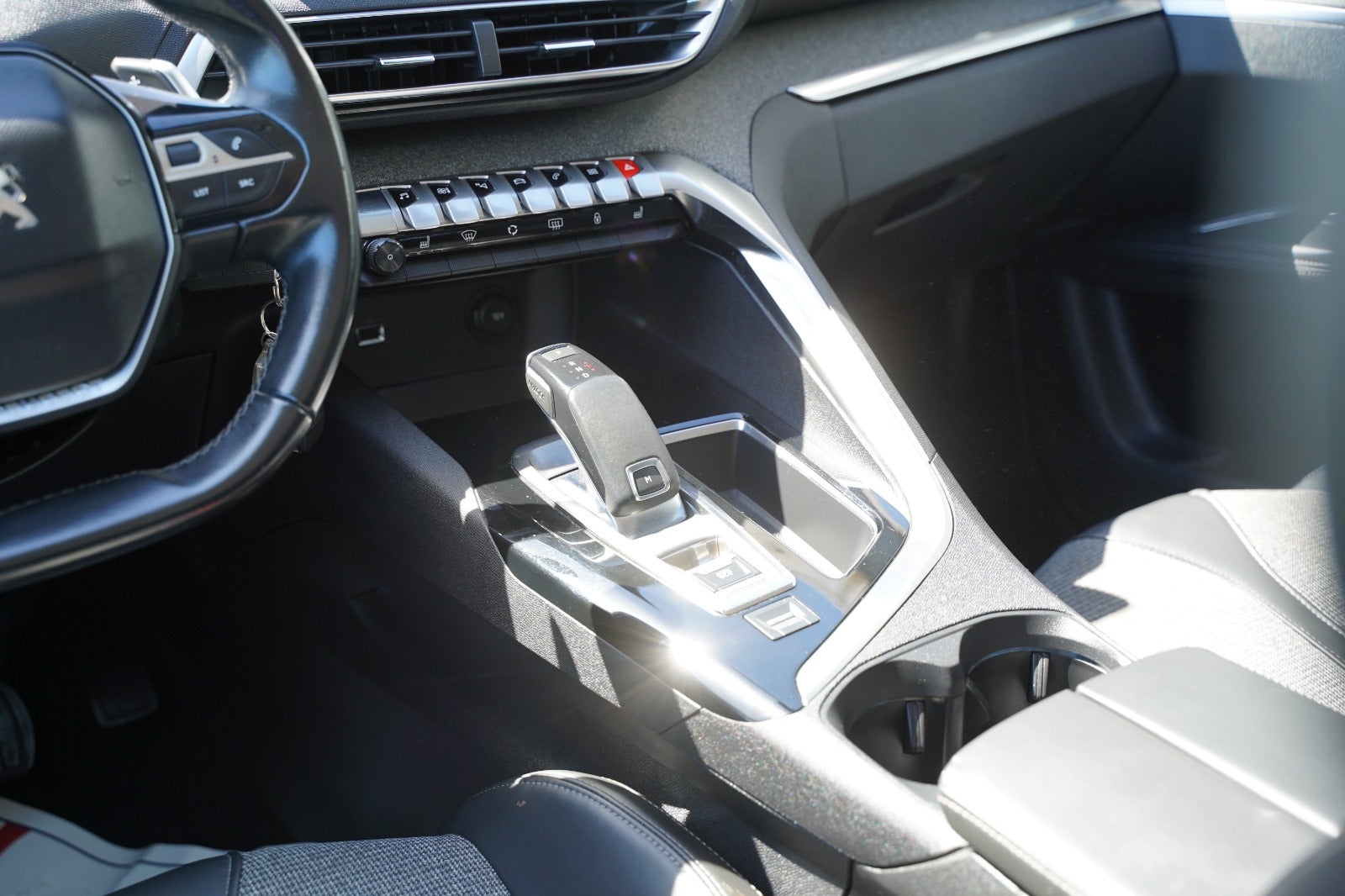 Billede af Peugeot 5008 1,6 BlueHDi 120 Allure EAT6 7prs