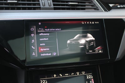 Audi e-tron Black Edition S-line quattro