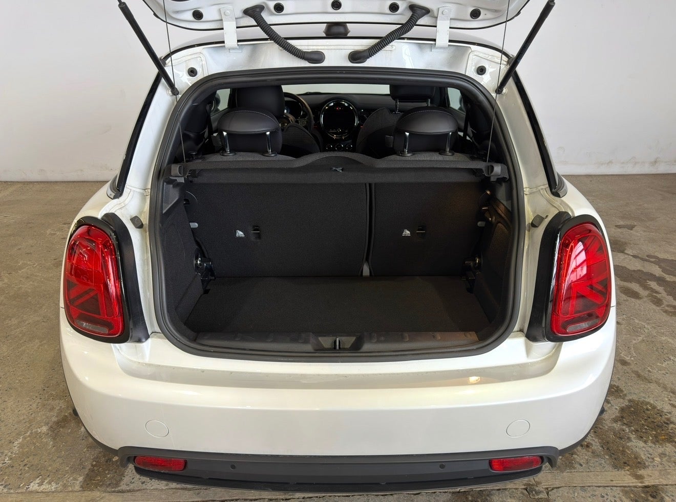 MINI Cooper SE Classic Trim