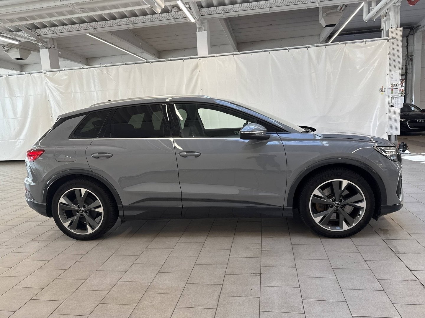 Audi Q4 e-tron Advanced