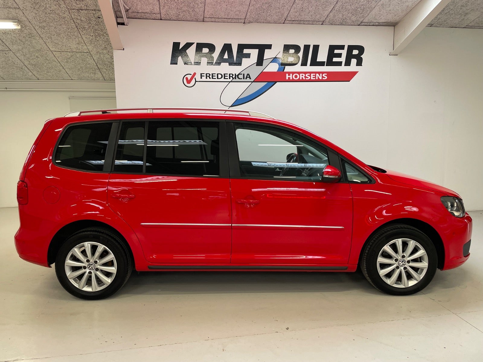 Billede af VW Touran 2,0 TDi 140 Highline DSG BMT Van