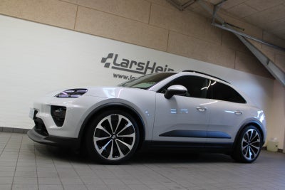Porsche Macan 4 