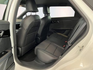 MG 4 Luxury Extended Range