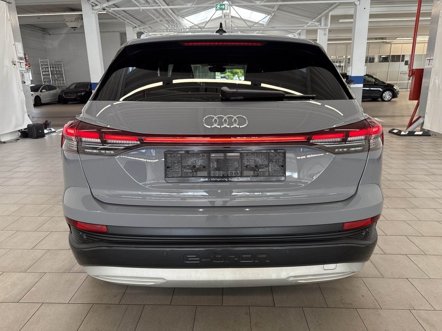 Audi Q4 e-tron Advanced