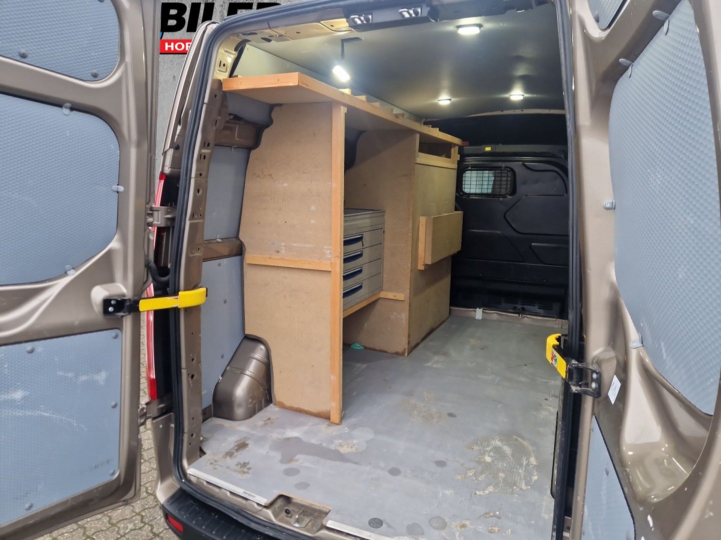 Billede af Ford Transit Custom 300L 2,0 TDCi 130 Trend