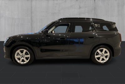 MINI Countryman SE Classic Trim M+ ALL4 MINI Countryman SE Classic Trim M+ ALL4 - 1