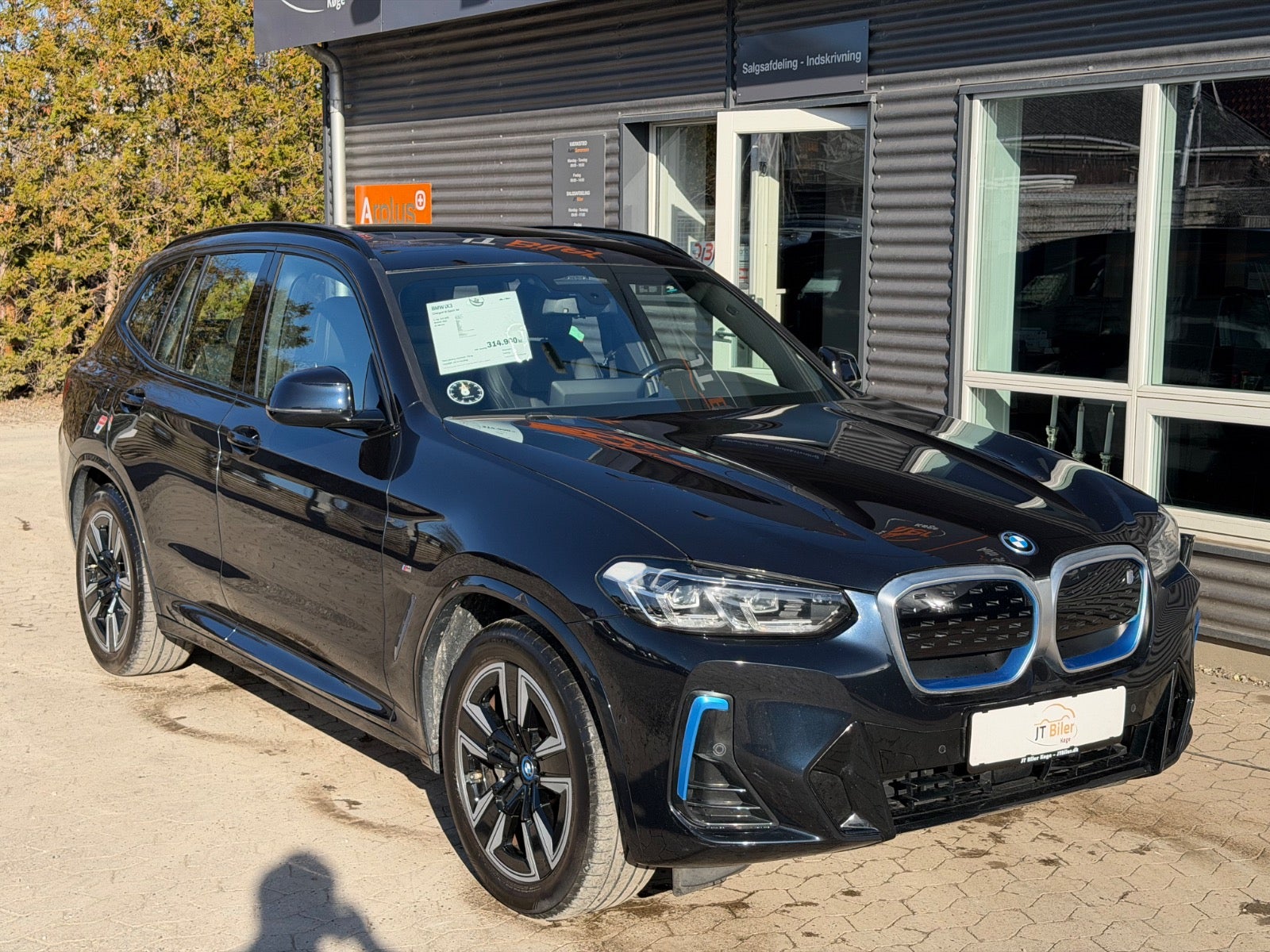 BMW iX3 Charged M-Sport