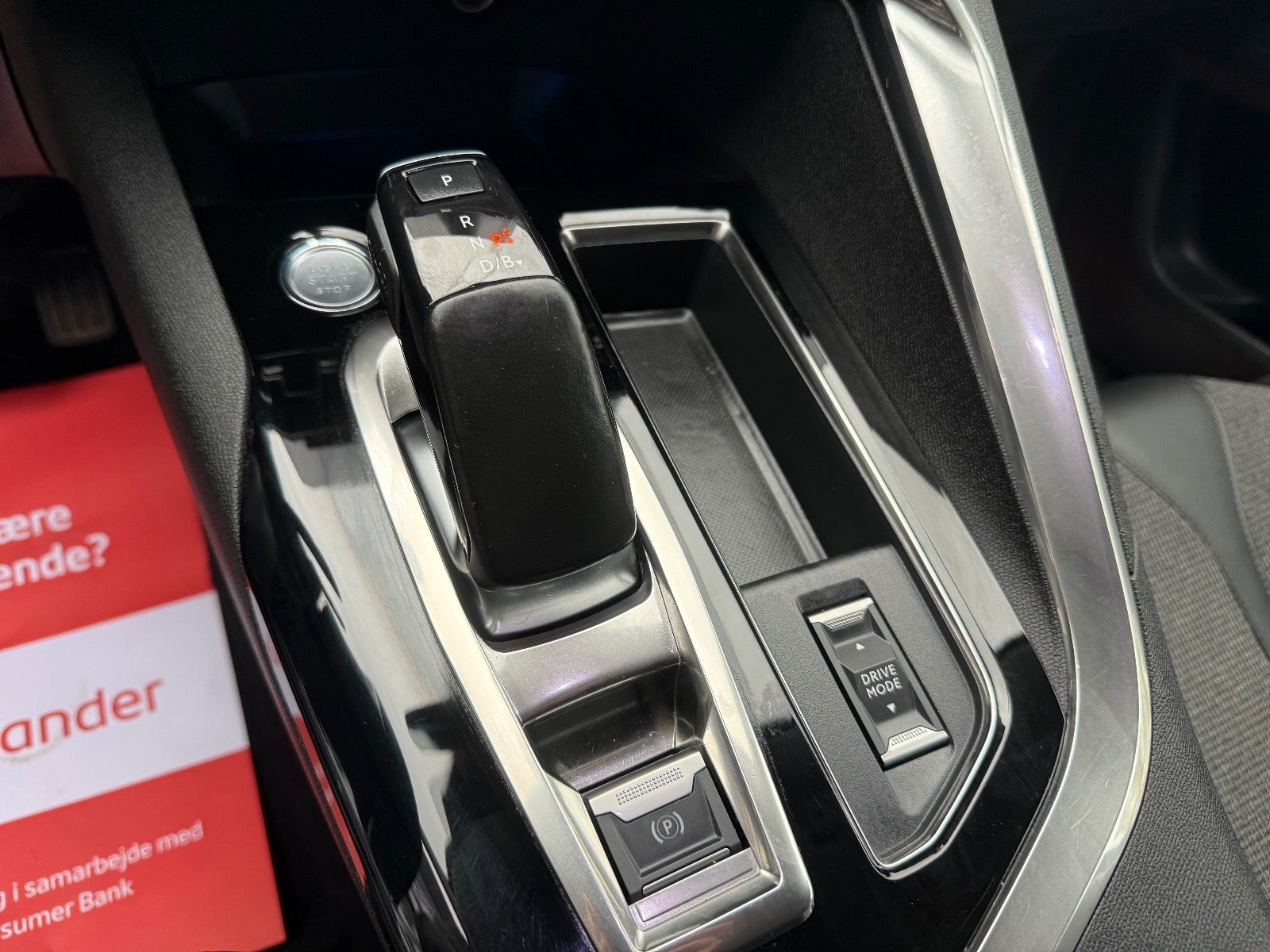 Peugeot 3008 Hybrid Allure LTD EAT8