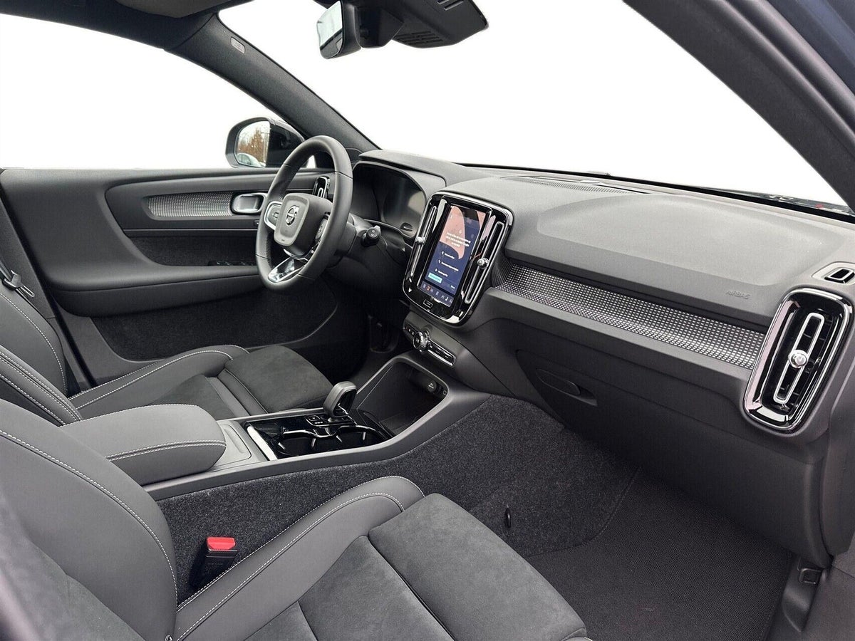 Volvo EX40 Extended Range Black Edition Excess billede 11