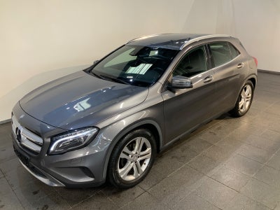 Mercedes GLA200 1,6  5d