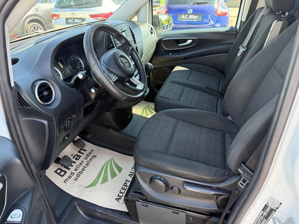 Mercedes Vito 114, Billede 5