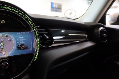 MINI Cooper SE Classic Trim