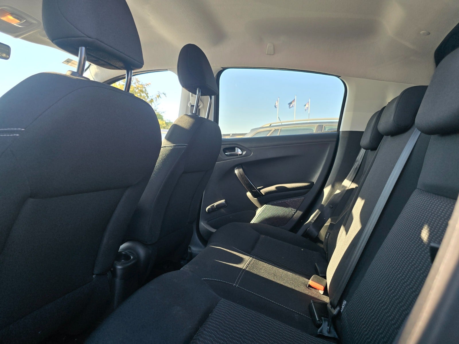Billede af Peugeot 208 1,2 PureTech 82 Active