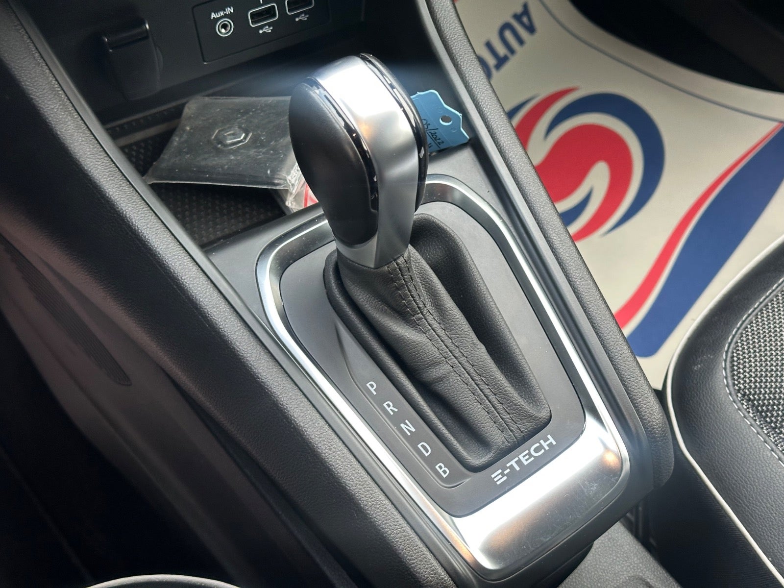 Billede af Renault Captur 1,6 E-Tech Intens