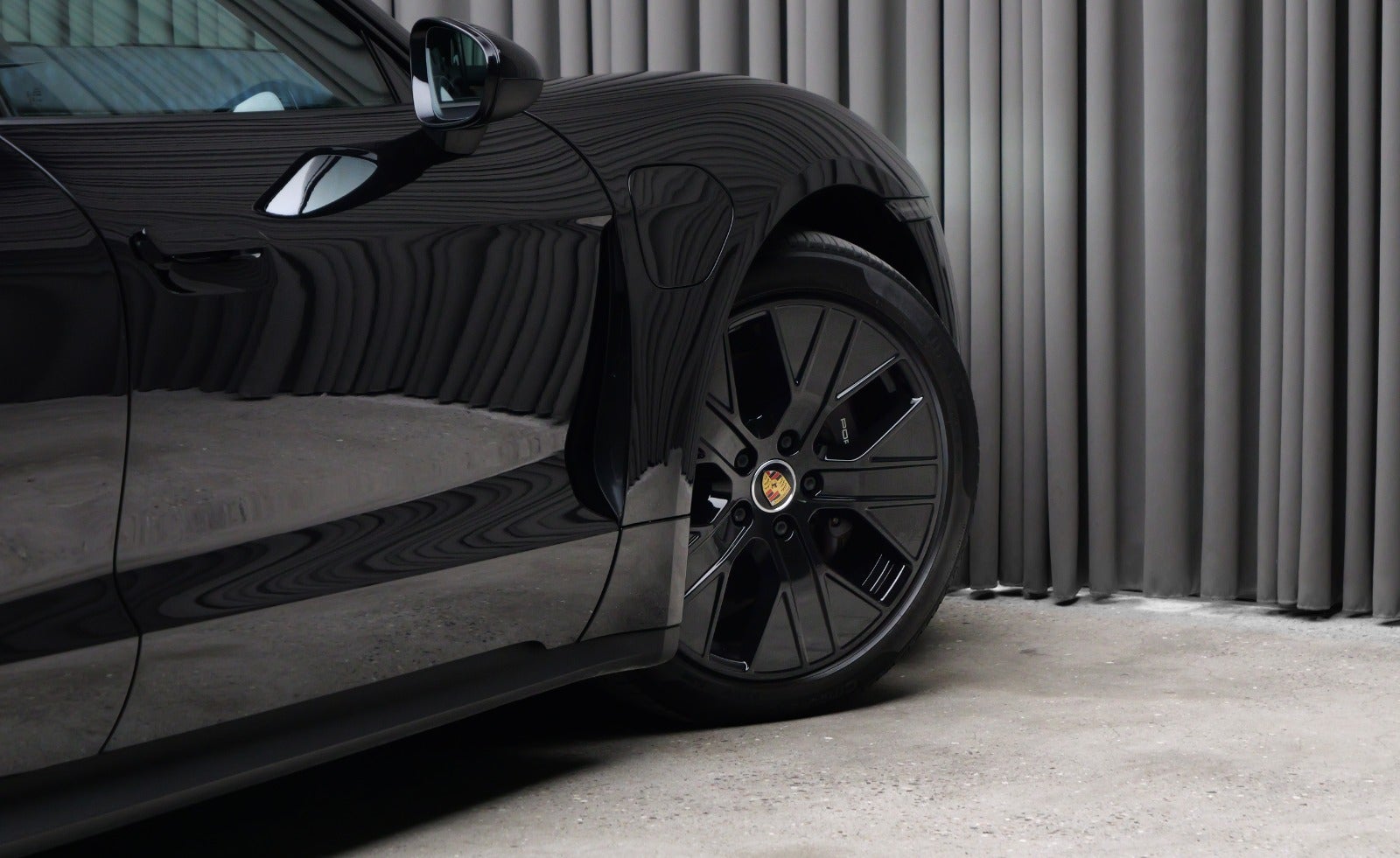 Porsche Taycan 