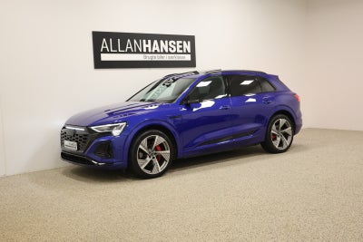 Audi Q8 e-tron 55 S-line quattro 5d