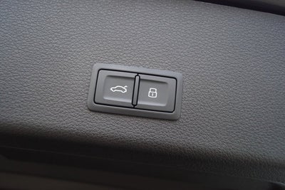 Audi e-tron S quattro