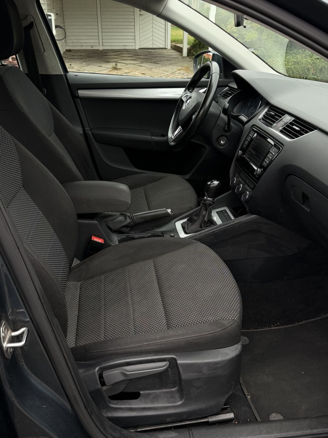 Skoda Octavia TDi 110 Ambition Combi - billede 12