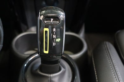 MINI Cooper SE Camden Edition