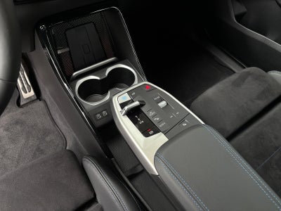 BMW iX2 eDrive20 Fully Charged M-Sport