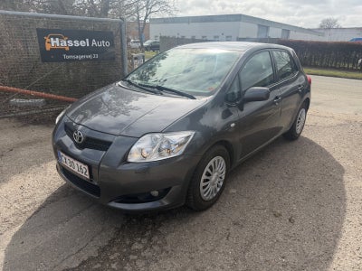 Toyota Auris 1,6 Sol M/M 5d