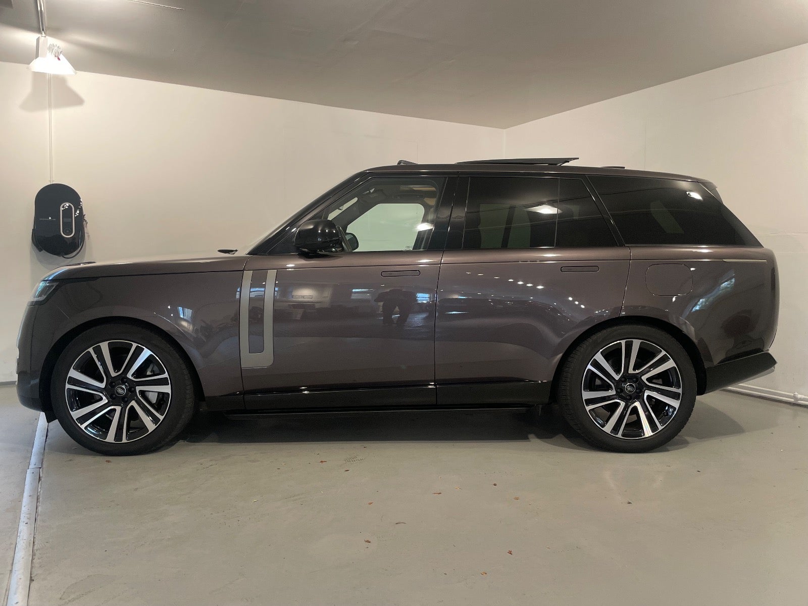 Land Rover – Range Rover