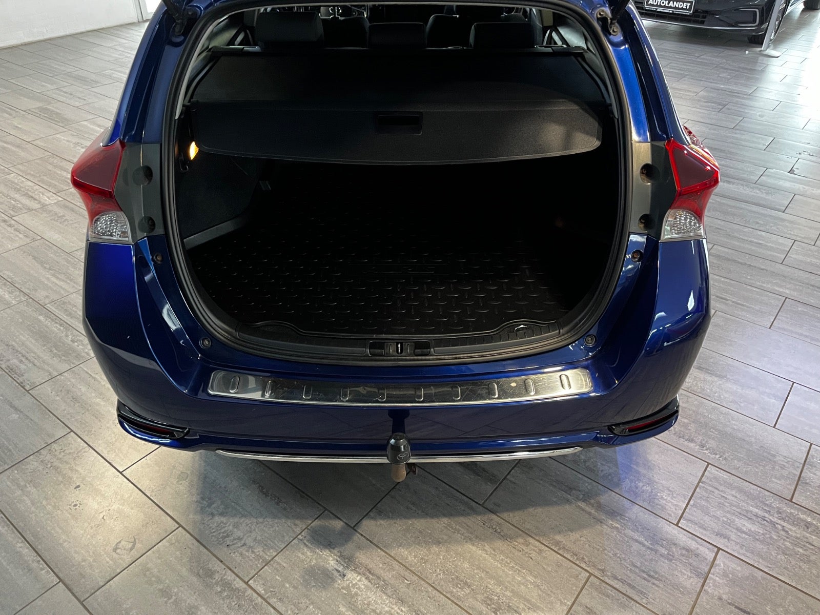 Toyota Auris Hybrid H2 Touring Sports CVT