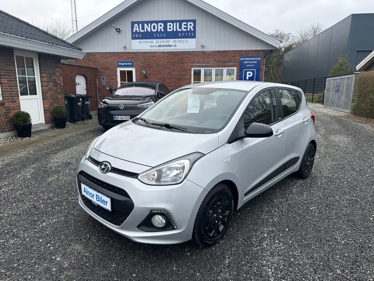 Hyundai i10 Black Line