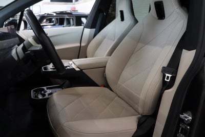 BMW iX xDrive40 Fully Charged Sport