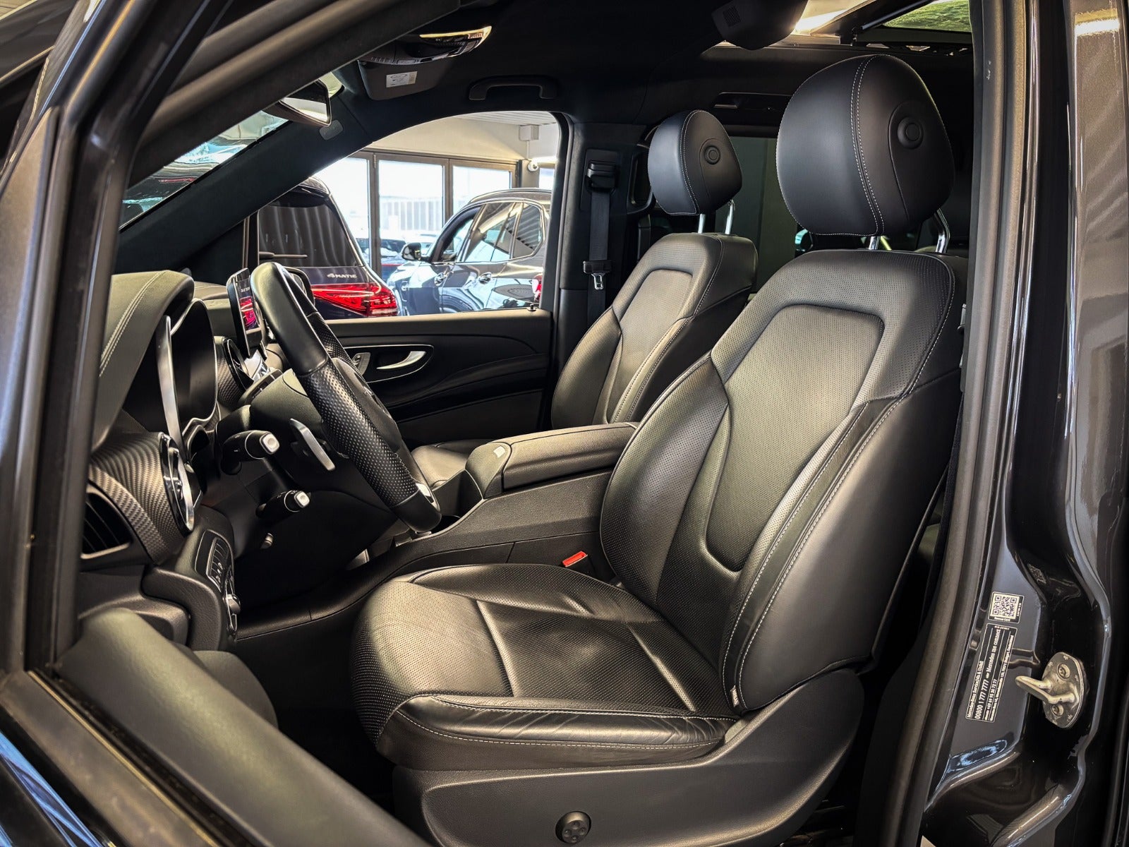 Billede af Mercedes V300 d 2,0 Exclusive aut. L 4Matic