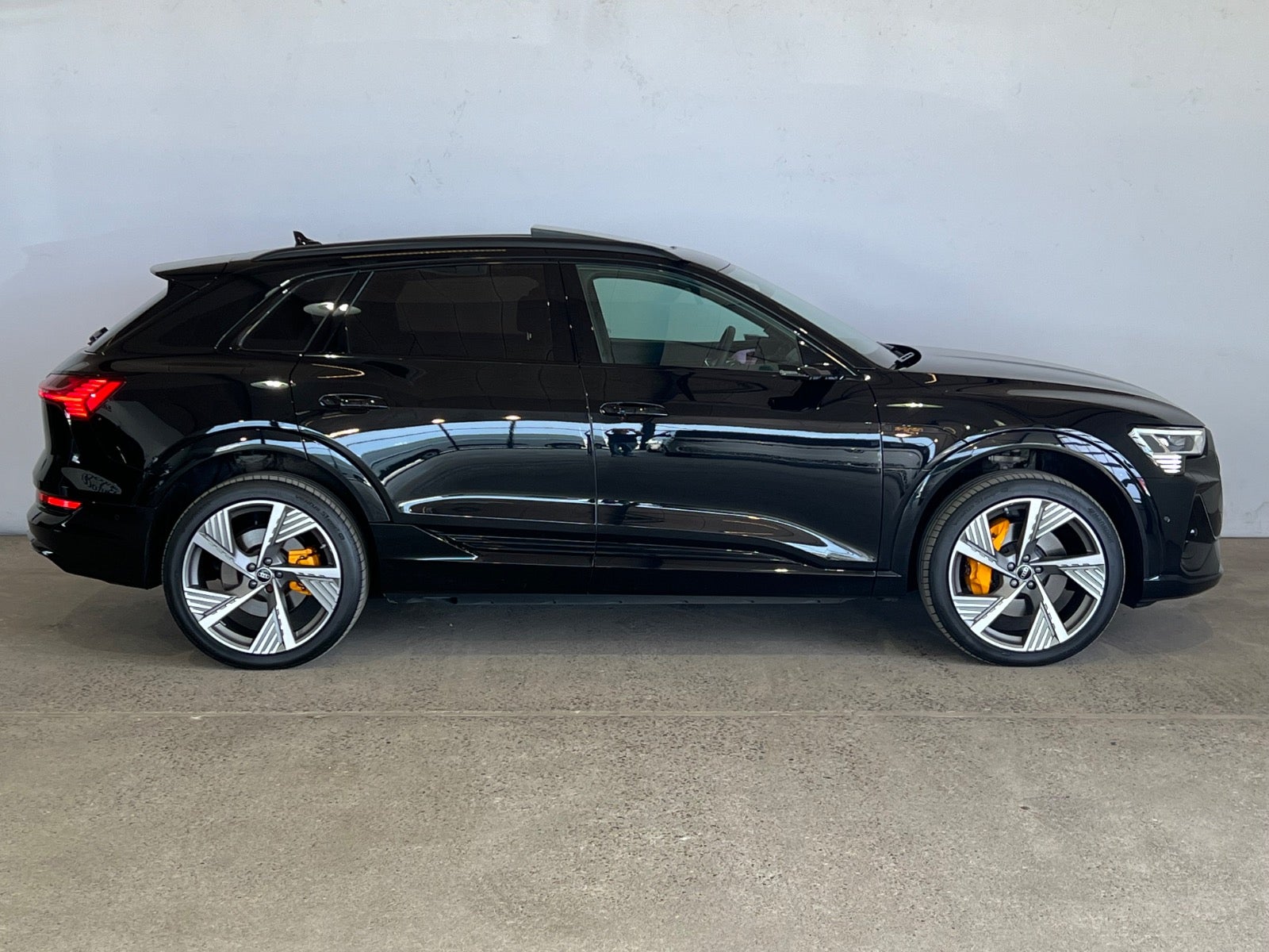 Audi e-tron Black Edition S-line quattro